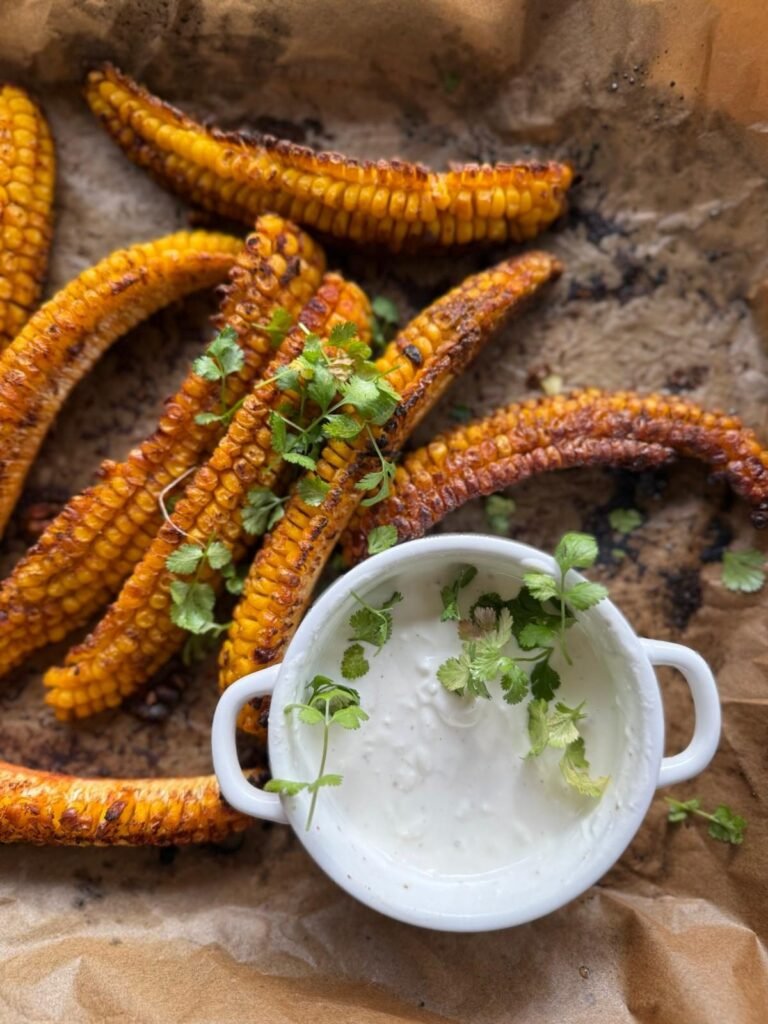 Kukurydza garam masala z sosem jogurtowym